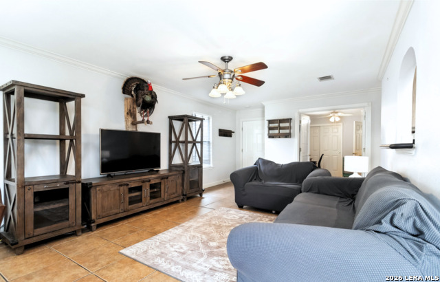 Image 4 of 27 For 9107 Laguna Hls