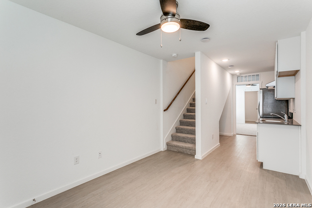 Image 7 of 24 For 5010 Primrose