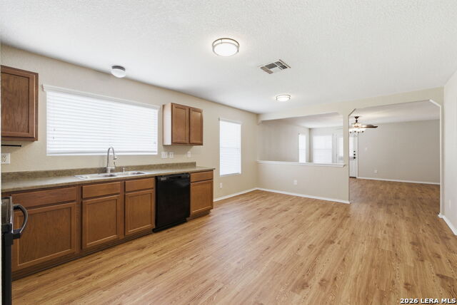 Image 15 of 55 For 213 Cactus Patch