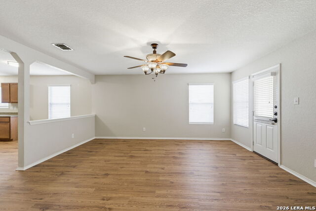 Image 23 of 55 For 213 Cactus Patch