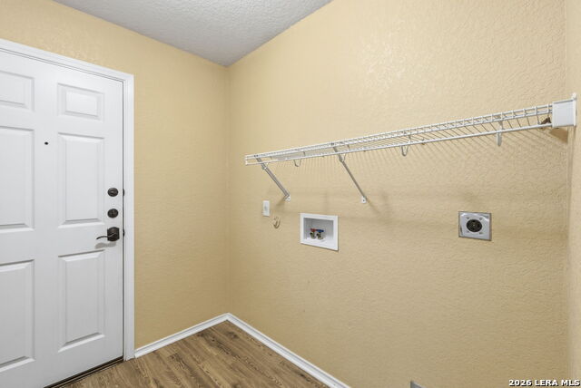 Image 38 of 55 For 213 Cactus Patch