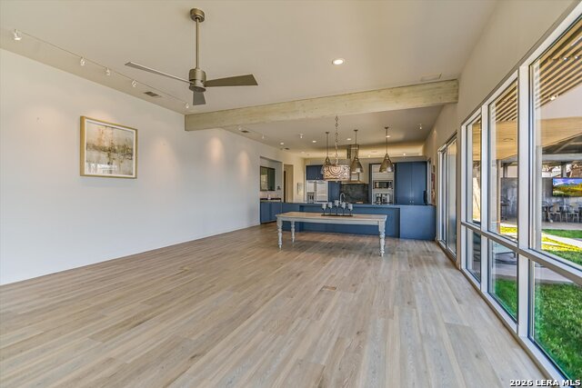 Image 16 of 52 For 317 Scenic  