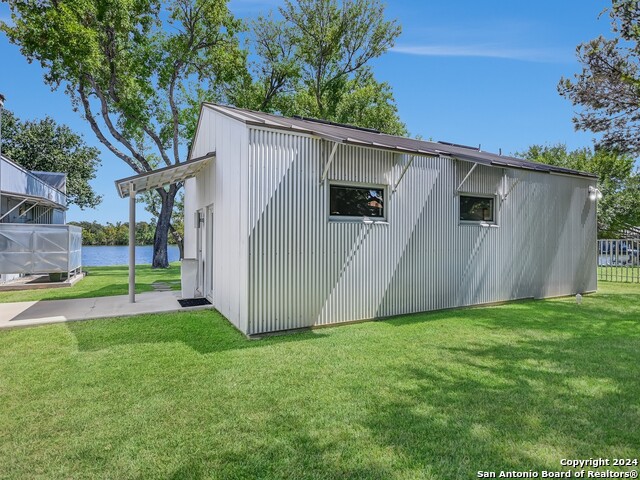 Image 32 of 52 For 317 Scenic  