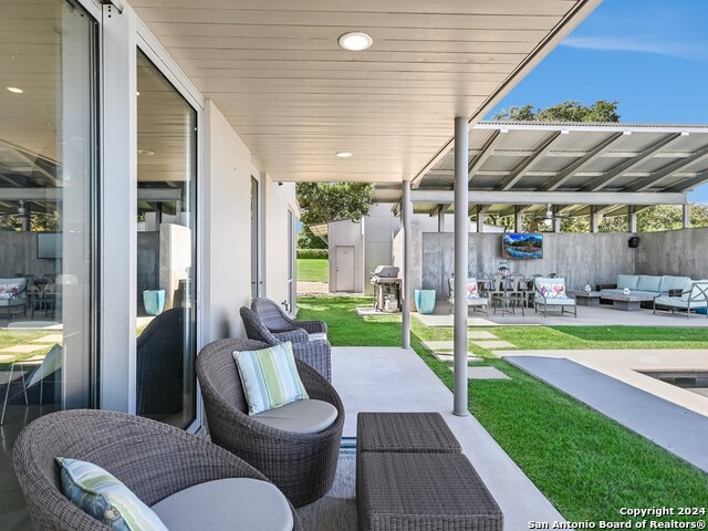 Image 38 of 52 For 317 Scenic  