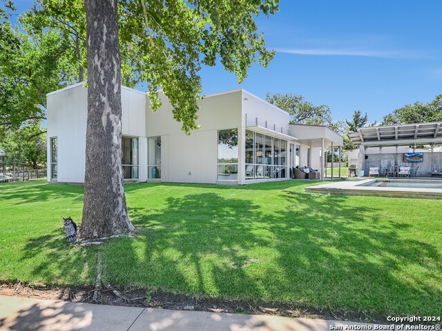 Image 47 of 52 For 317 Scenic  