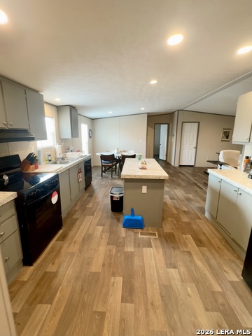 Image 9 of 19 For 4858 Stanislaus