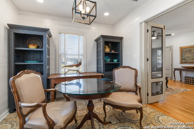 Image 10 of 27 For 803 Bismark St