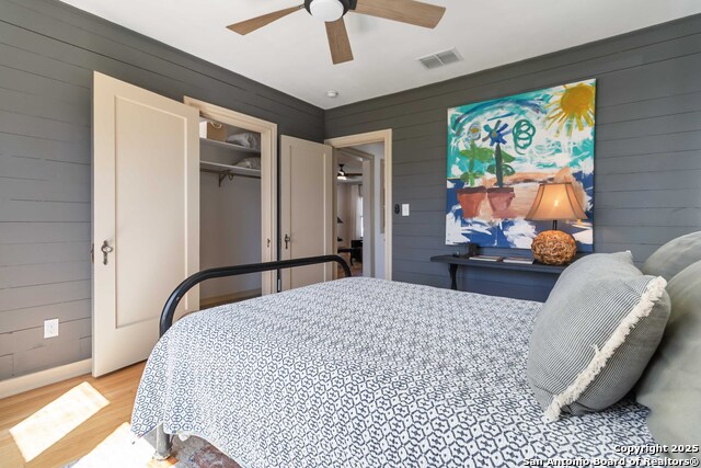 Image 17 of 27 For 803 Bismark St