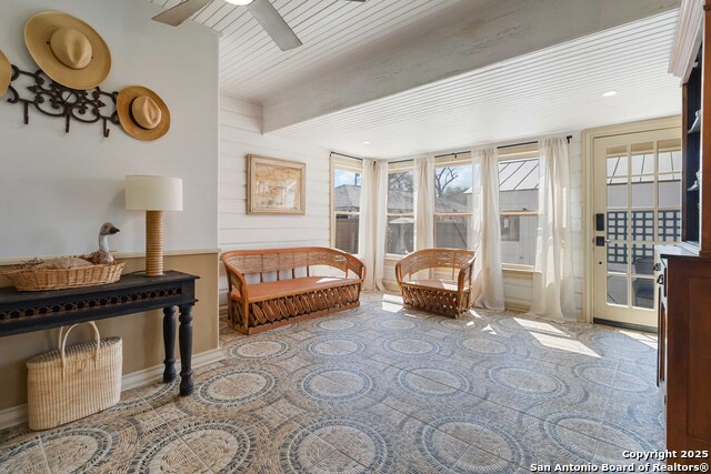 Image 20 of 27 For 803 Bismark St