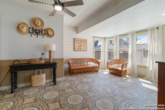 Image 21 of 27 For 803 Bismark St