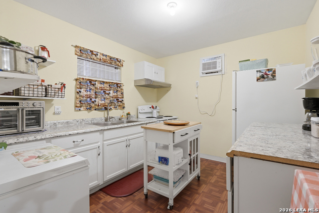 Listing photo id 10 for 396 County Road 1100