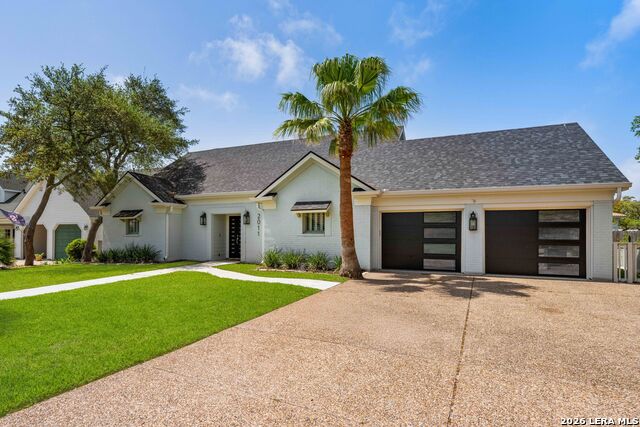 Image 3 of 71 For 2011 Crescent Dr