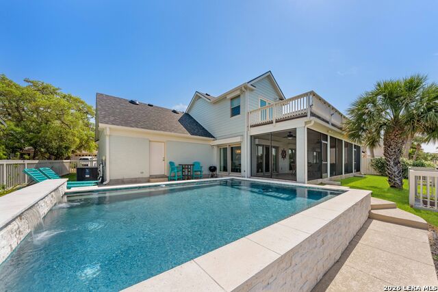 Image 45 of 71 For 2011 Crescent Dr