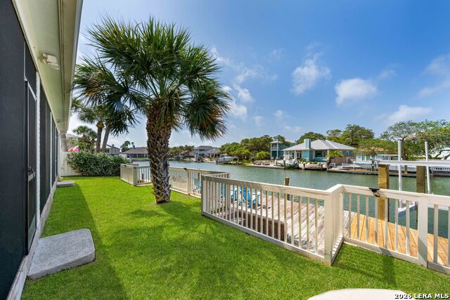 Image 47 of 71 For 2011 Crescent Dr