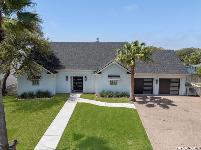 Image 54 of 71 For 2011 Crescent Dr