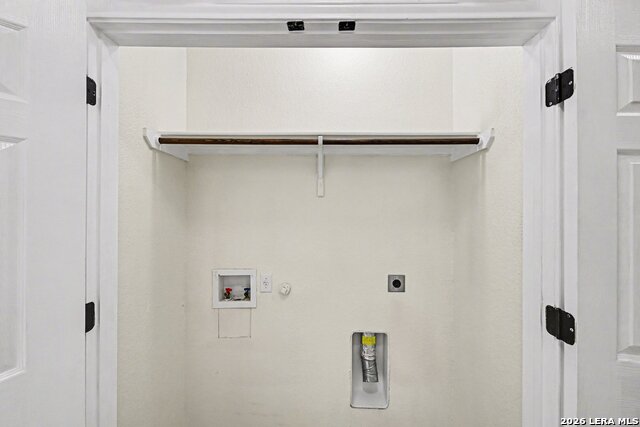 Image 19 of 27 For 8703-8705 Vista De Nubes