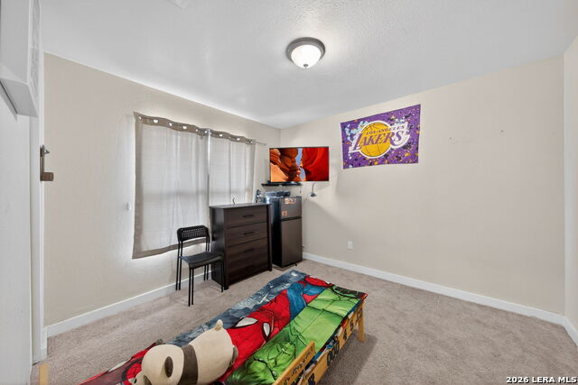 Image 20 of 25 For 122 Globe Ave