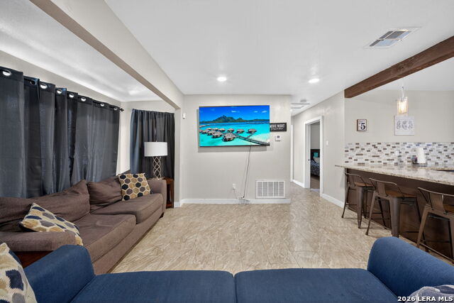 Image 6 of 25 For 122 Globe Ave