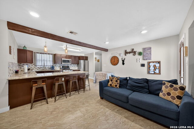 Image 8 of 25 For 122 Globe Ave