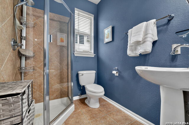 Image 15 of 39 For 25019 Catalan Clf