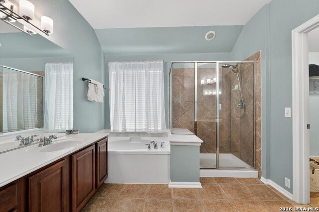 Image 28 of 39 For 25019 Catalan Clf