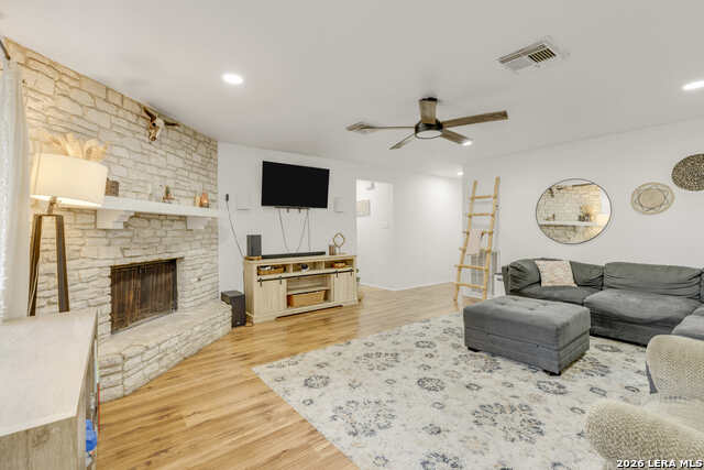 Image 10 of 28 For 12027 Wilderness Trail