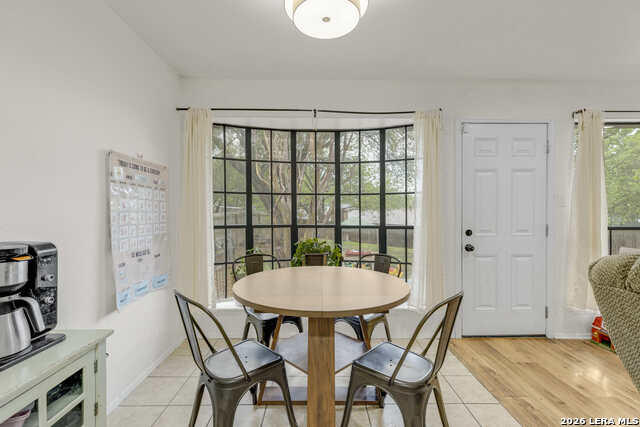 Image 4 of 28 For 12027 Wilderness Trail