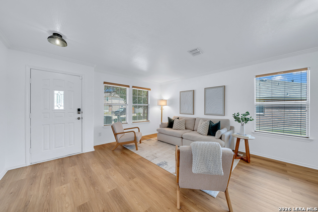 Image 5 of 32 For 27003 Rustic Cabin