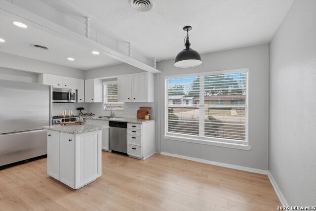 Image 10 of 30 For 1022 Olney Dr