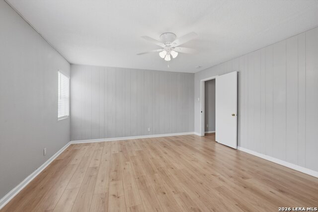 Image 18 of 30 For 1022 Olney Dr