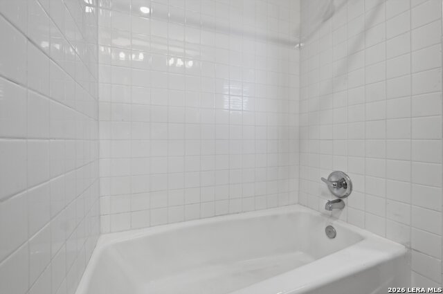 Image 24 of 30 For 1022 Olney Dr