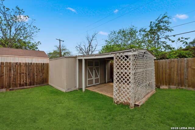 Image 30 of 30 For 1022 Olney Dr