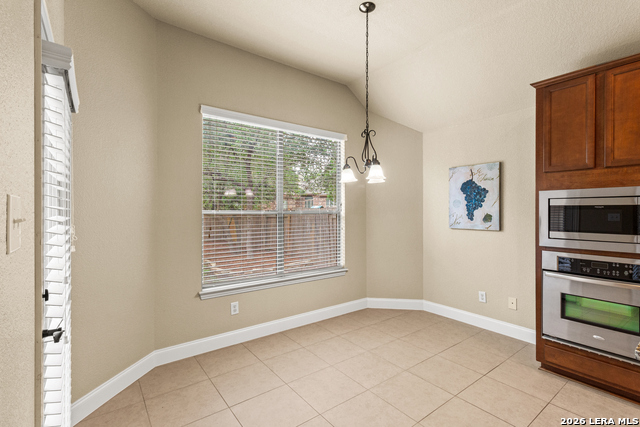 Image 18 of 43 For 13014 Gordons Mott