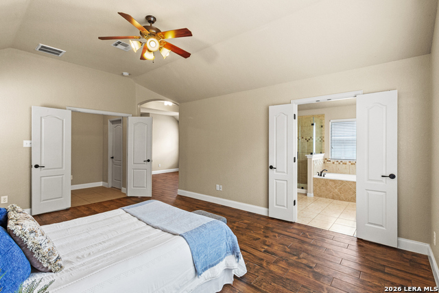 Image 26 of 43 For 13014 Gordons Mott