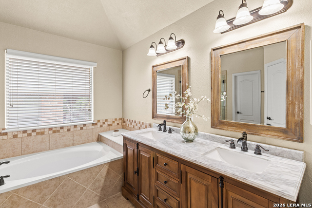 Image 29 of 43 For 13014 Gordons Mott