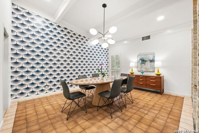 Image 15 of 44 For 209 Henderson St