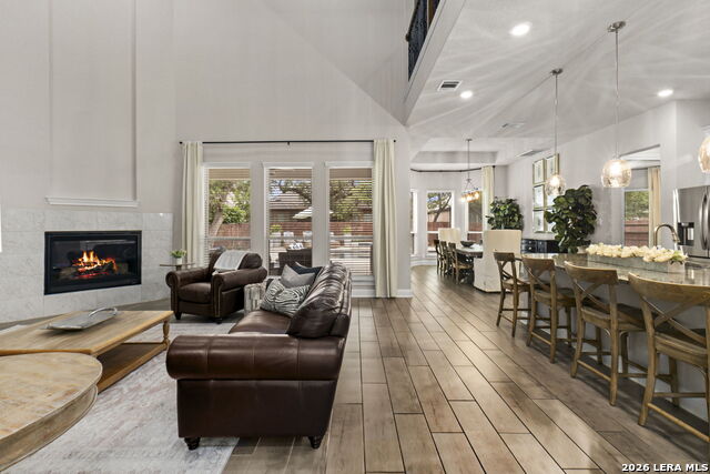 Image 16 of 52 For 27021 Daffodil Pl