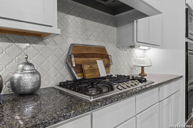 Image 22 of 52 For 27021 Daffodil Pl