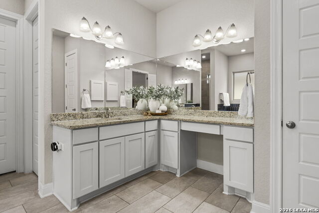 Image 29 of 52 For 27021 Daffodil Pl