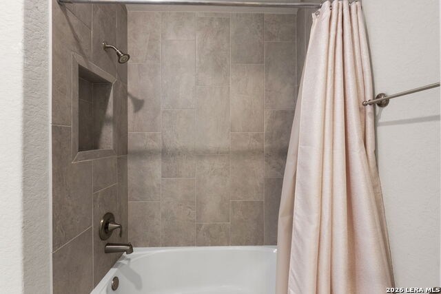 Image 38 of 52 For 27021 Daffodil Pl