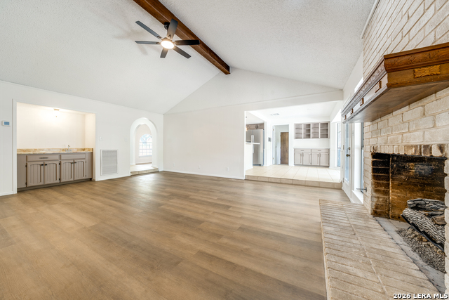 Image 10 of 25 For 15322 Delachaise