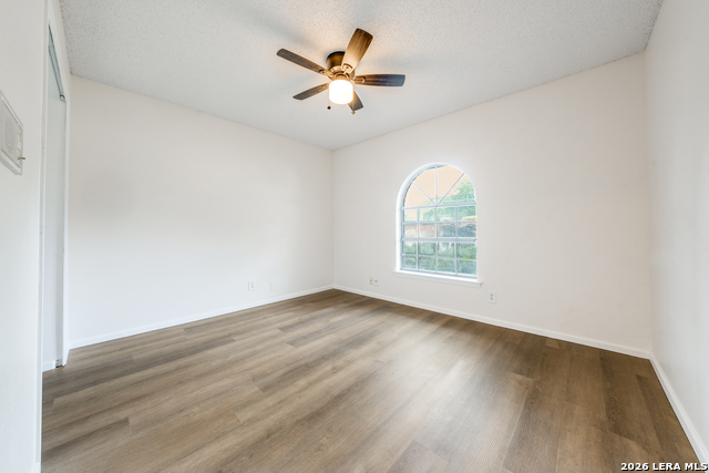 Image 19 of 25 For 15322 Delachaise