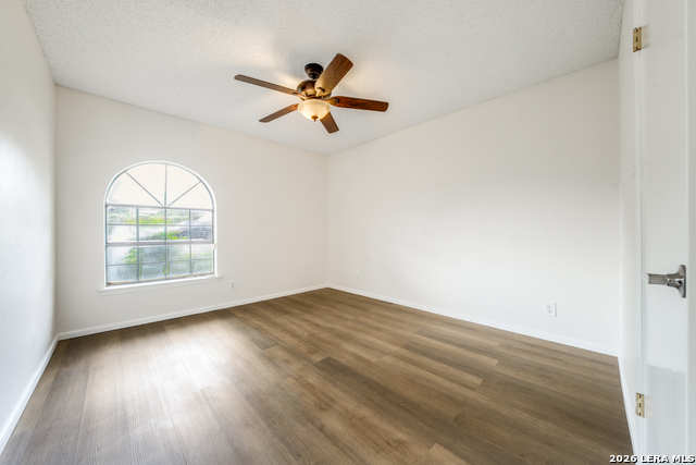 Image 20 of 25 For 15322 Delachaise