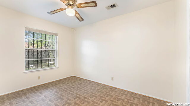 Image 9 of 15 For 7306 Clear Water St