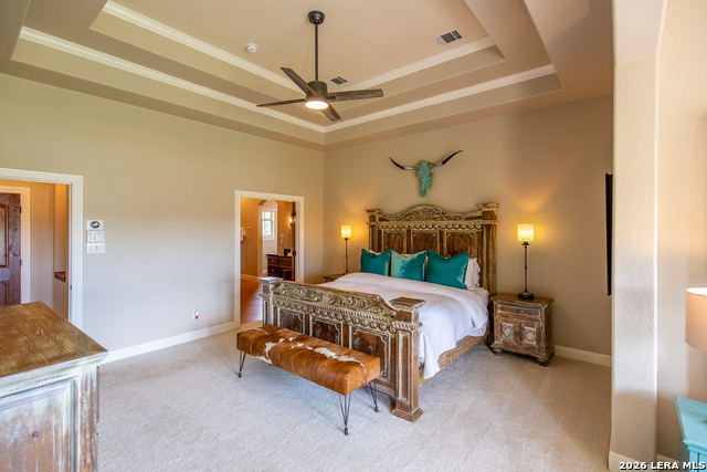 Listing photo id 8 for 395 Bluff Creek