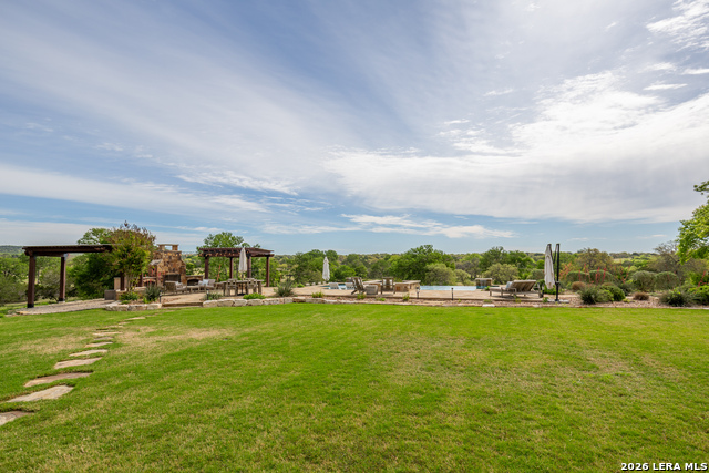 Listing photo id 21 for 395 Bluff Creek