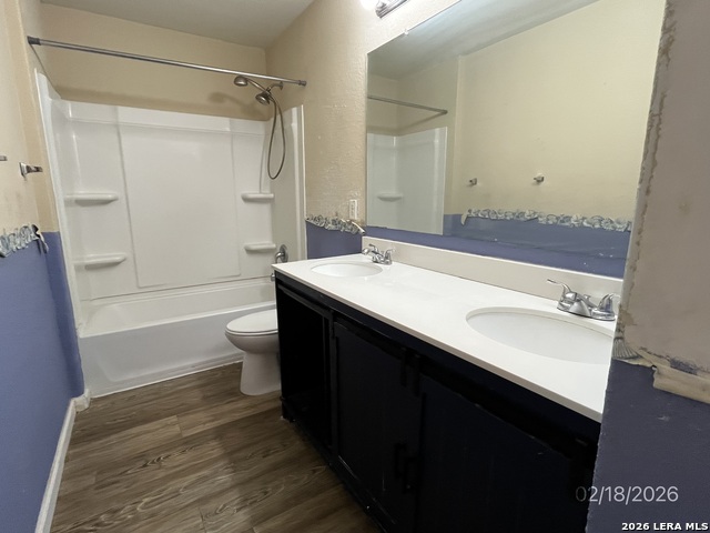 Image 6 of 8 For 423 Rustic Willow