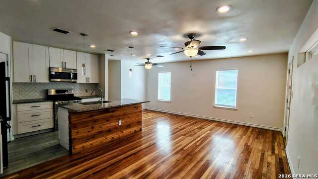 Image 13 of 24 For 1338 Elsmere Pl W