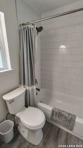 Image 20 of 24 For 1338 Elsmere Pl W