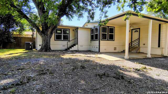 Image 22 of 24 For 1338 Elsmere Pl W